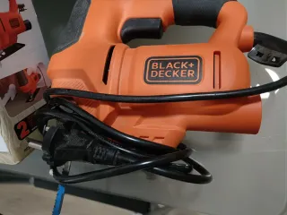Caladora Black+Decker 400W (1 uso)