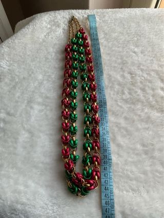 2 collane dorate vintage rosso-verde