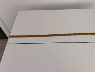 Tavolo da cucina con 2 sgabelli