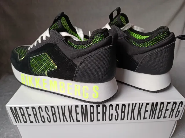 Zapatillas Bikkembergs Negras y Verdes