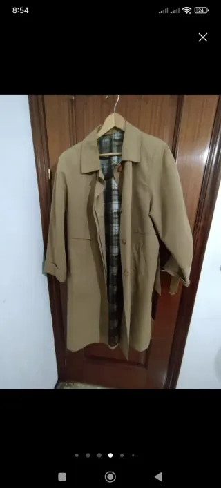 Gabardinas dos modelos solo 2 puestas 30€ ud.