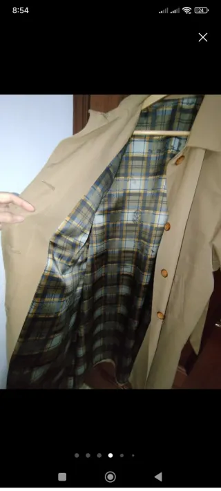 Gabardinas dos modelos solo 2 puestas 30€ ud.