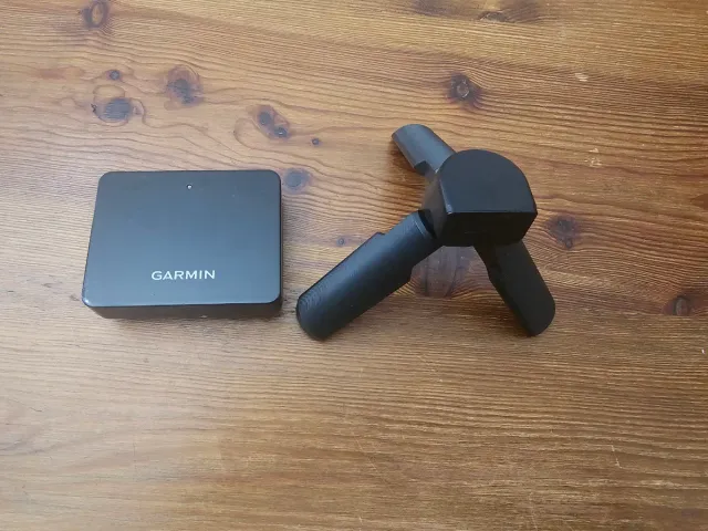 Garmin Golf  R10 con trípode