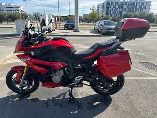 BMW S 1000 XR Roja