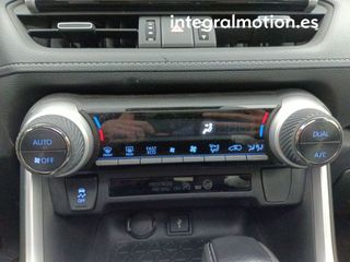 Toyota Rav4 2.5l 220H Style