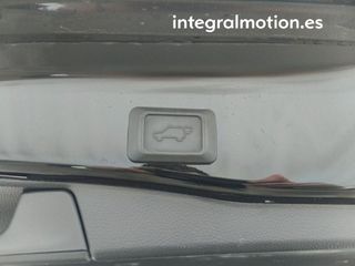 Toyota Rav4 2.5l 220H Style