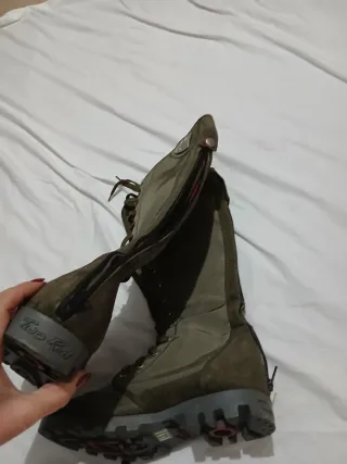 Stivali alti marroni/verdi