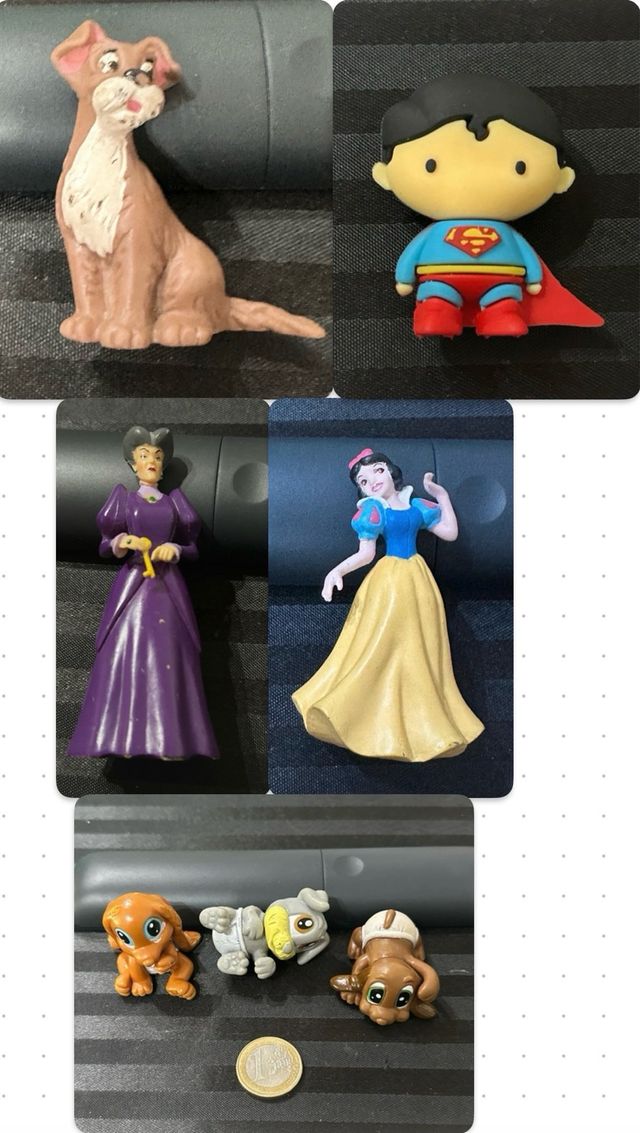 Lote muñecos varios: perros, Superman, princesas