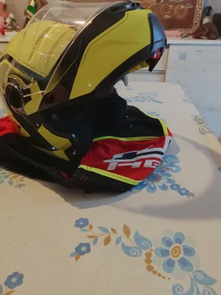 Casco LS2 Talla M Amarillo + bluetooth instalado