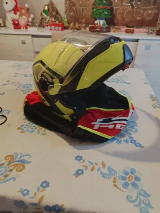 Casco LS2 Talla M Amarillo + bluetooth instalado
