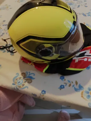 Casco LS2 Talla M Amarillo + bluetooth instalado