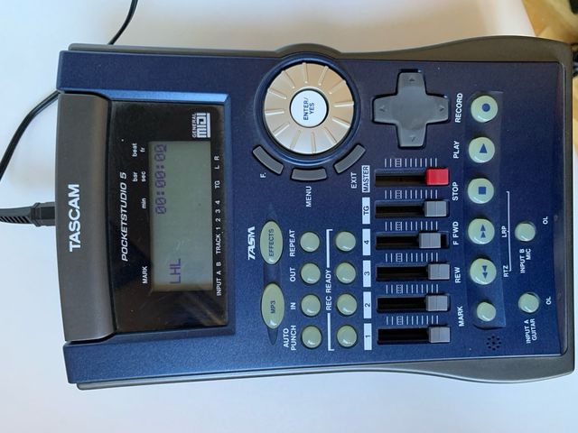 Tascam Pocketstudio 5 Multipistas
