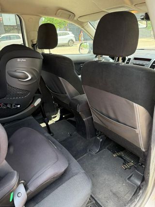 Mitsubishi Outlander 2007