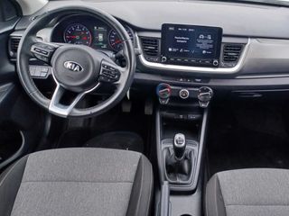 KIA Stonic 1.0 TGDi 100CV MHEV MT Concept