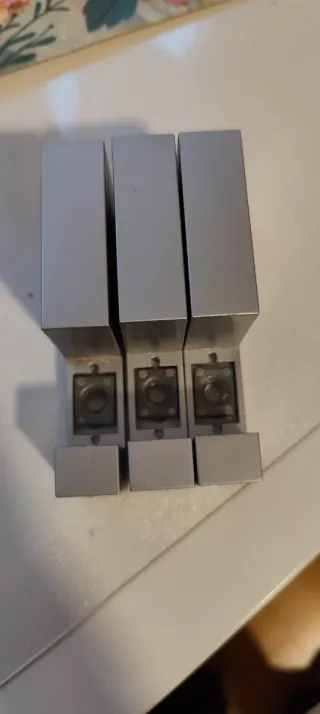 Estantería madera y metal gris