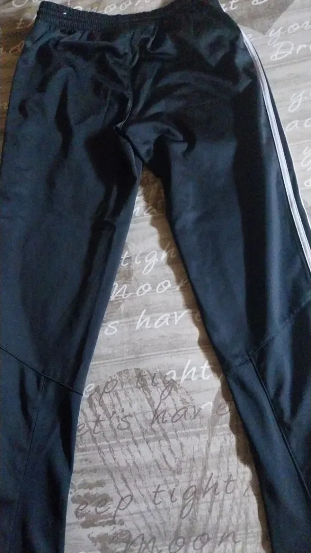 Pantalón de chándal Adidas negro