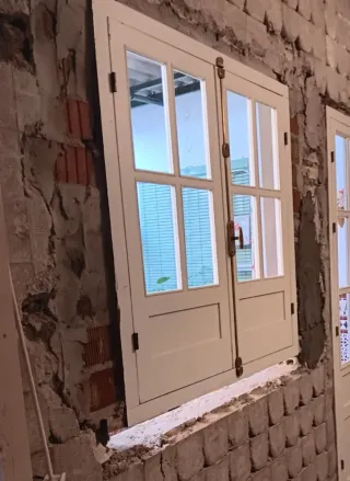 Ventana madera blanca doble Madera de pino flandes