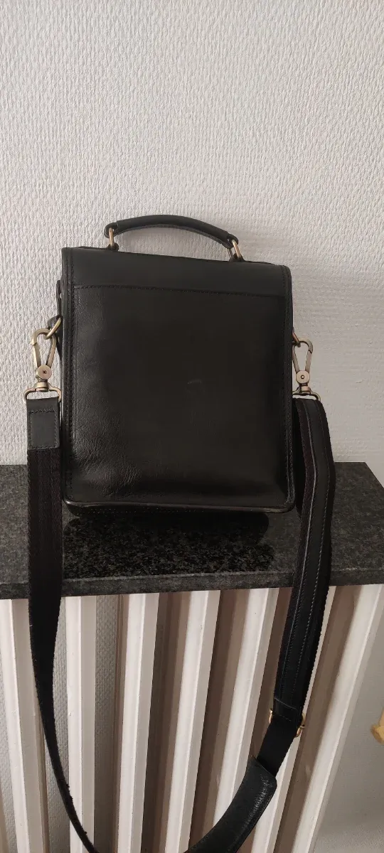 Bolso bandolera piel hombre negro nuevo