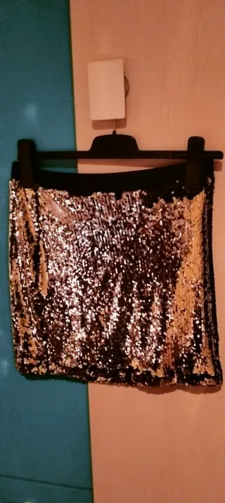 Falda mini fiesta lentejuelas plateadas