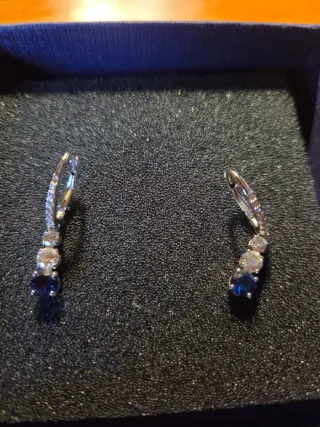 Conjunto Swarovski Anillo y Pendientes con joyero