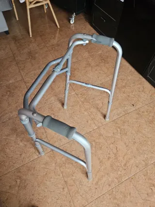 Andador Plegable Aluminio