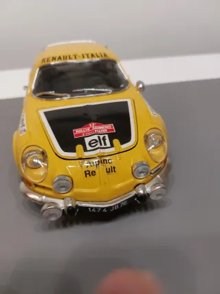 Maqueta Renault Alpine Rally 1:16 burago