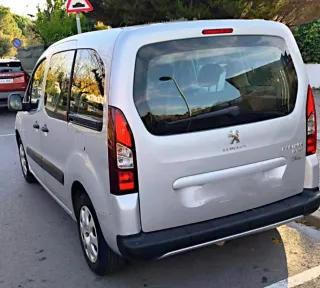 Peugeot Partner 2012