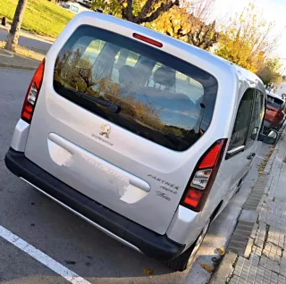 Peugeot Partner 2012