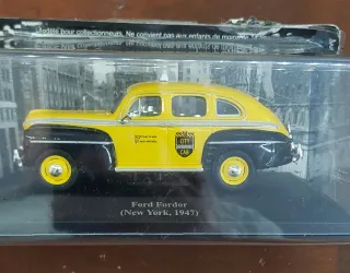 Taxi Ford Fordor Sedan Nueva York 1947