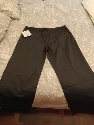 Pantalón vestir negro talla 44