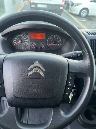 CITROEN Jumper BlueHDi 140 Furgón L3H2 incl. Baca