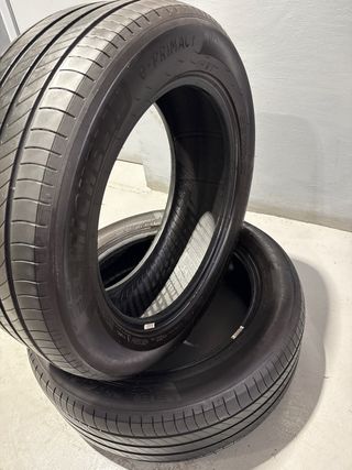 2 Michelin E primacy 235/55-19 105W