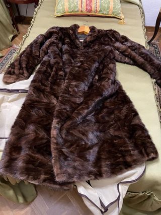 Abrigo de piel