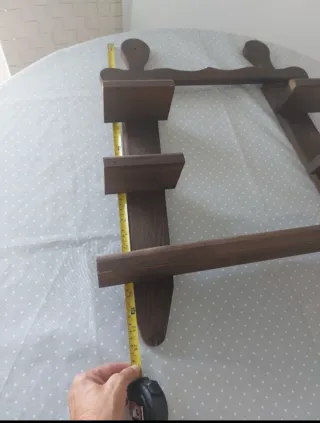 Alacena de madera rústica