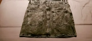 Falda vaquera negra gris talla M