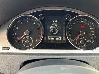 Volkswagen Passat CC 2009 r36