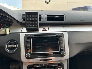 Volkswagen Passat CC 2009 r36