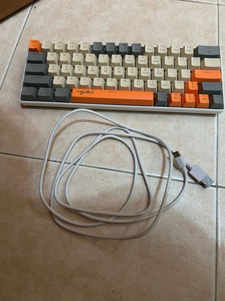 Tastiera gaming HYSJ grigio/arancione