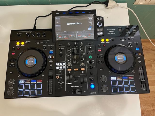 Pioneer DJ XDJ-RX3 Controlador DJ