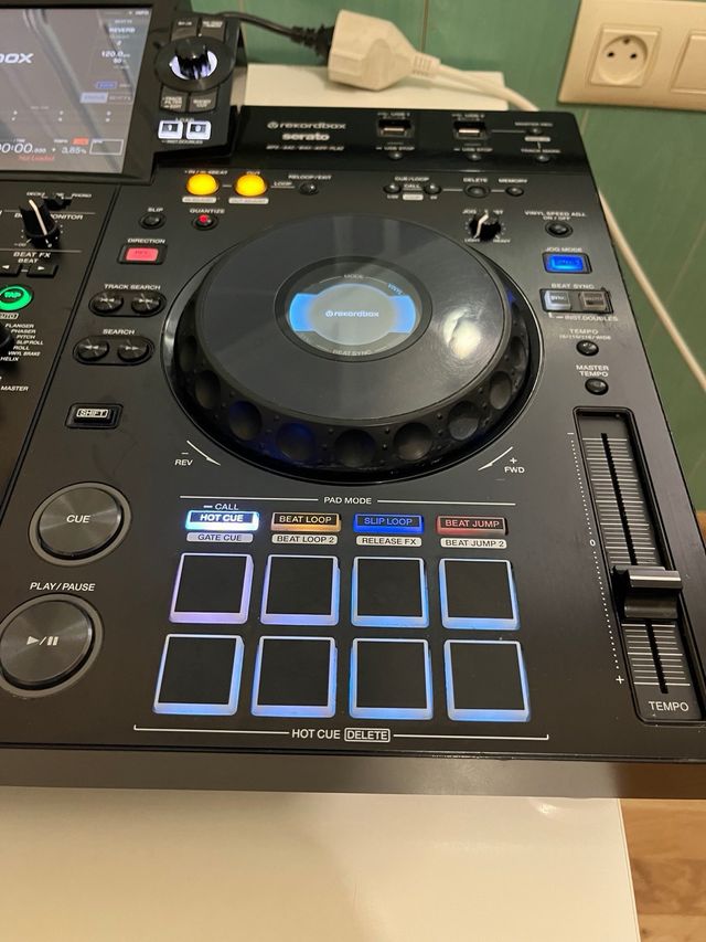 Pioneer DJ XDJ-RX3 Controlador DJ