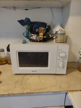 Microondas Bluesky URGE