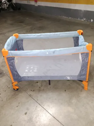 Parque infantil plegable naranja