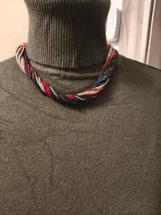 Idea regalo - Collana torchon perline nere e rosse