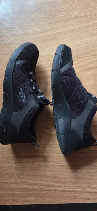 Zapatillas Skechers Air-Cooled Talla 35