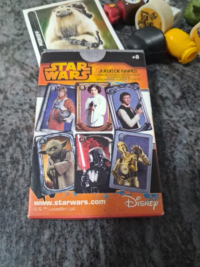 Memorabilia Star Wars e carte collezionabili