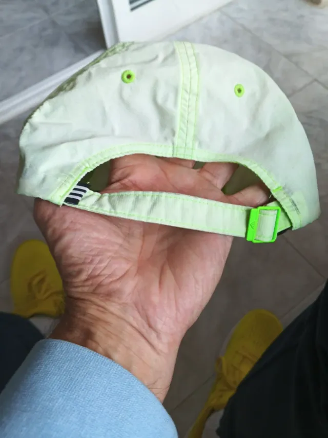 Gorra Adidas Running Verde y Amarillo