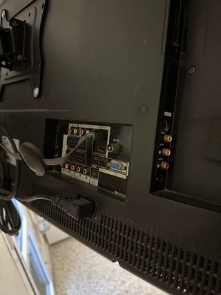 Televisor Samsung LCD 37”