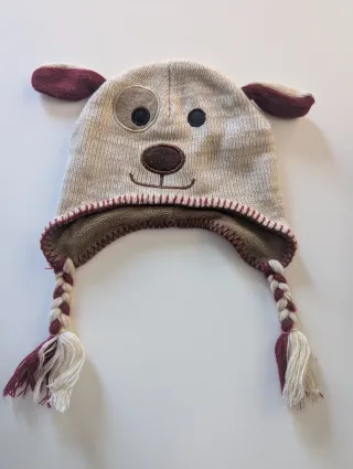 Gorro de perro con orejeras