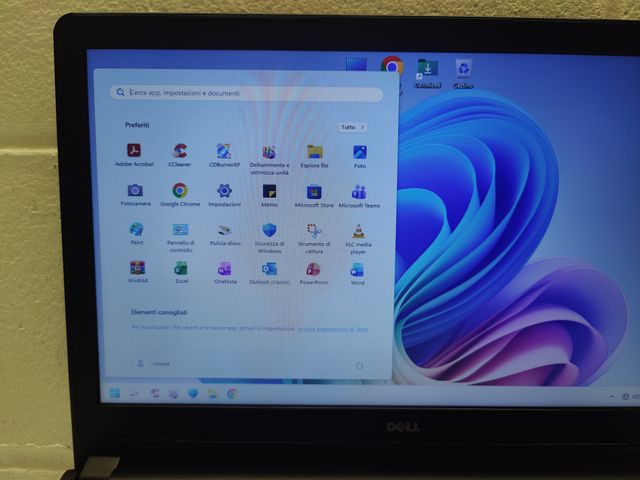 Laptop DELL Intel i5 SSD 250GB Ram 8GB Borsa Mouse