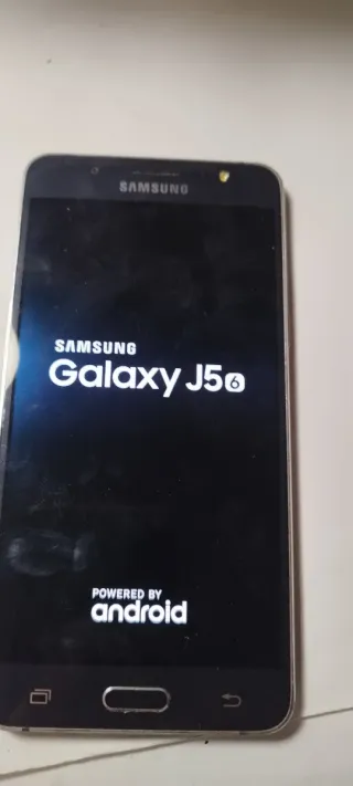 Samsung Galaxy J5 6 Nero